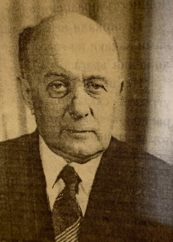 Виктор Григорьевич Бирюк - главный инженер стекольного завода председатель Совета ветеранов треста Магнитострой